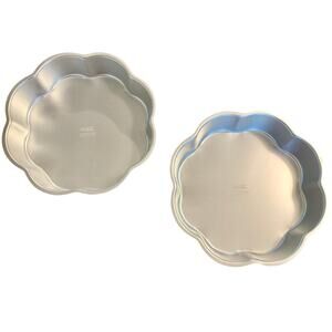 Vintage Wilton Set of 2 Petal Cake Pans 9" Aluminum 502-2146